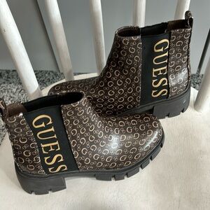 Guess boots size 6.5 and size 9